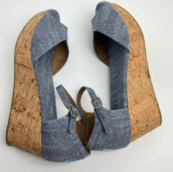 Toms | Chambray Blue Cork Wedge Buckle Platform Sandals Womens Size 7.5 - Picture 16 of 16